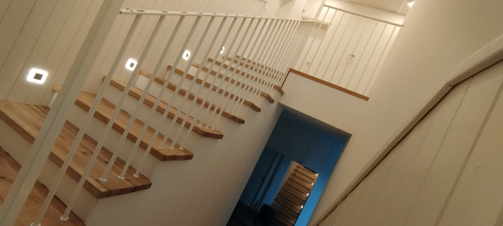 Интериорен Парапет - Бистрица