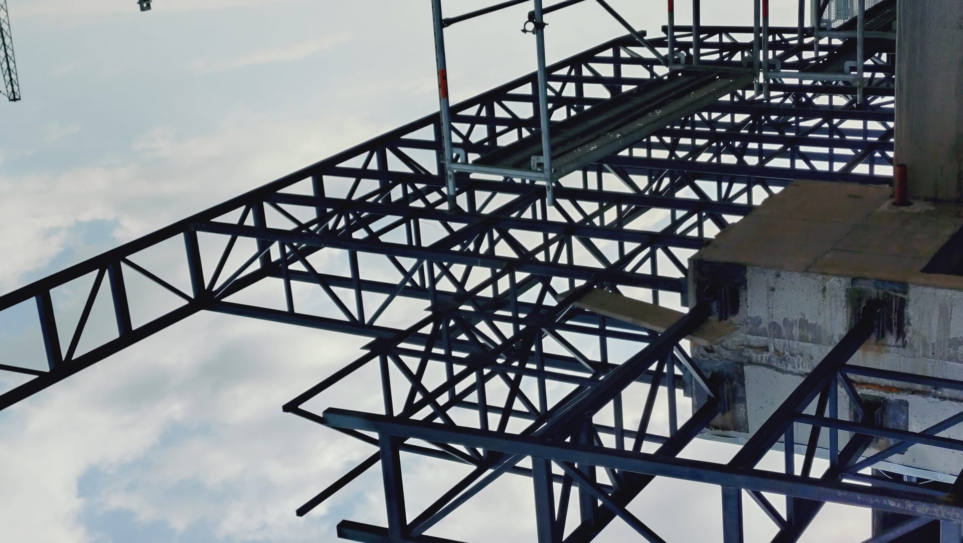 Козирка - Театрална Резиденс - Изображение 7